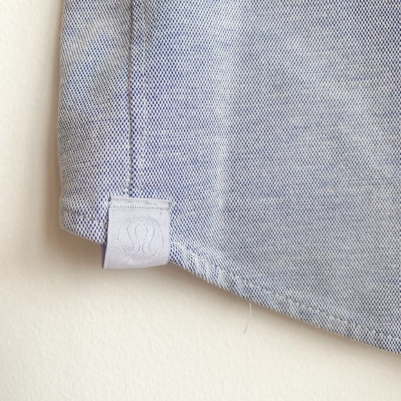 Lululemon Men's Long Sleeved Shirt - Picture 4 of 4